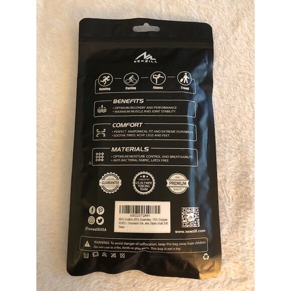**NWT** Newzill Copper Compression Socks  Size S/M - Picture 2 of 4